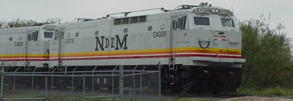 � 2000 Jorge Luna Hel�