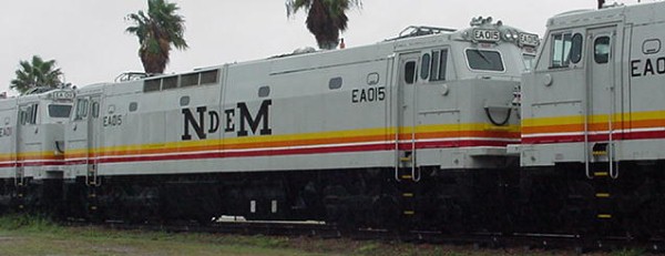 � 2000 Jorge Luna Hel�